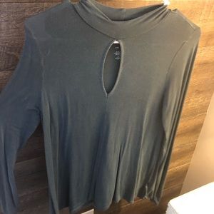 Long Sleeve Key Hole Top